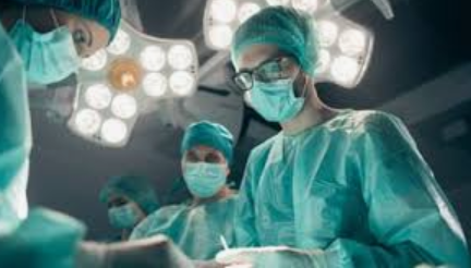 How Much Does a Surgeon Make